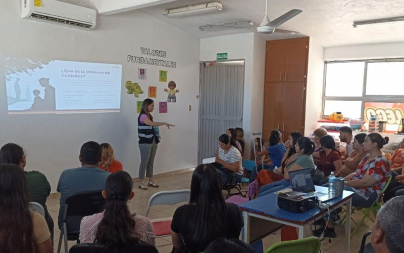 SSPC lleva Escuela para Padres Constructores de Paz a planteles de Hermosillo