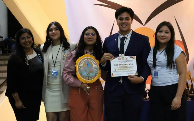 Estudiante de Cobach Sonora gana reconocimiento en Modelo de Naciones Unidas