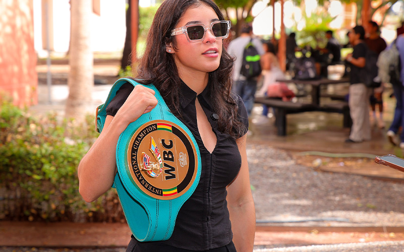 Estudiante de la Unison conquista título internacional de boxeo