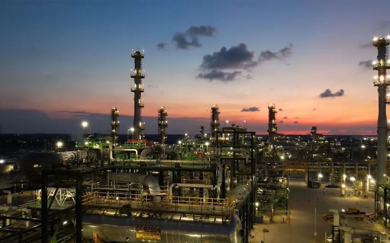 Refinería Olmeca alcanza récord de producción con 270 mil barriles diarios en agosto
