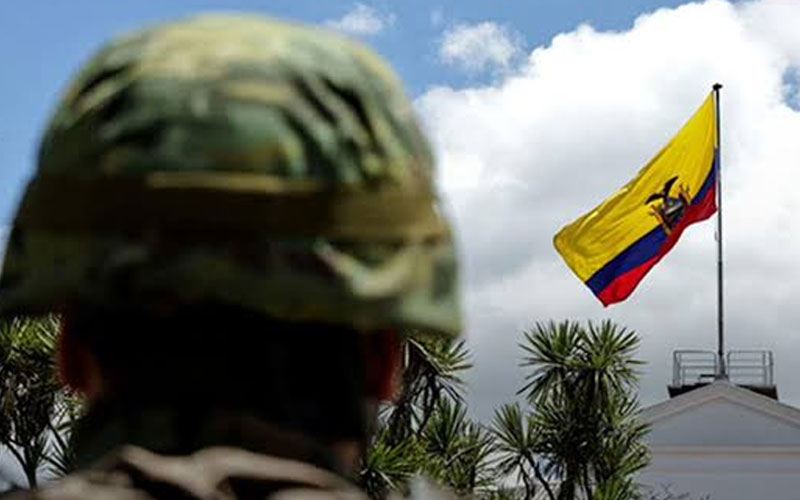 Destituyen al comandante de la Fuerza Aérea de Ecuador tras alerta sobre cooperación militar con EU