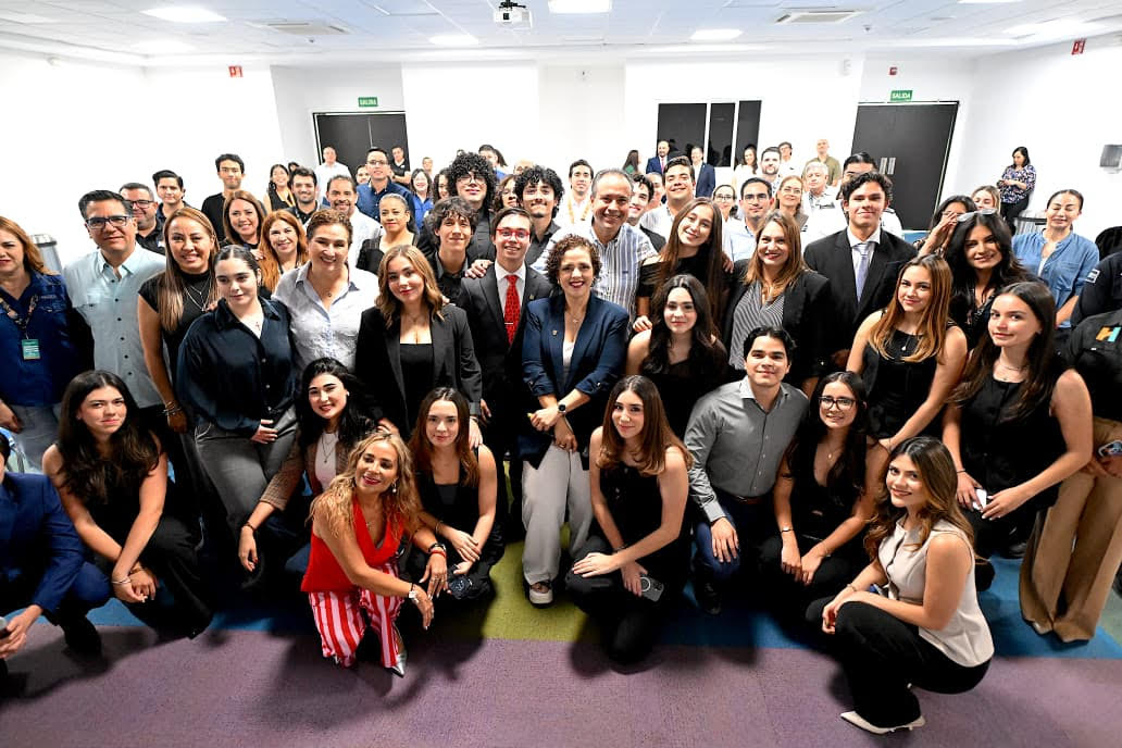 Jóvenes innovan la transparencia municipal