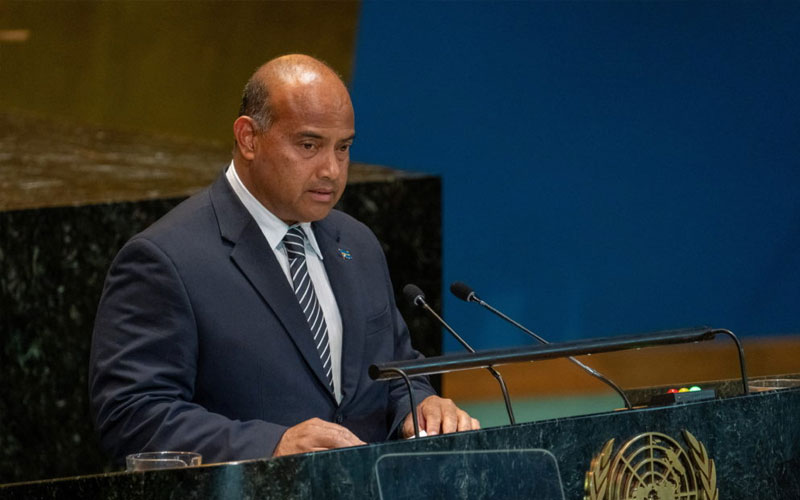  Nauru adopta oficialmente el nombre de República de Naoero