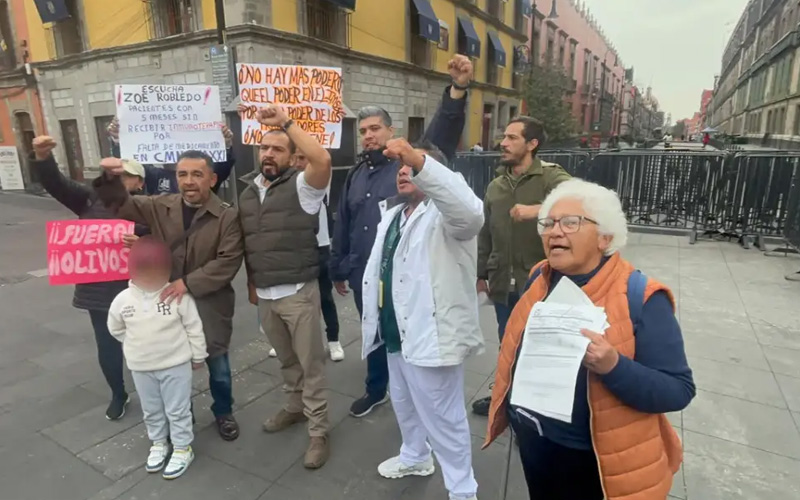 Trabajadores del IMSS reúnen 80 mil firmas para pedir destitución de líder sindical