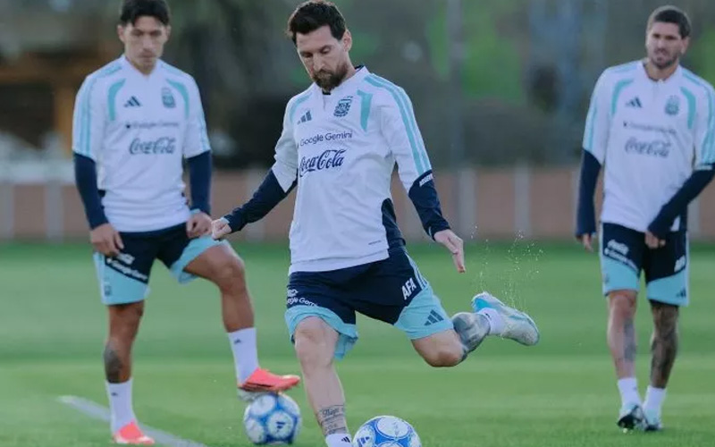 Messi se despide de la selección argentina ante Benín en el estadio Monumental