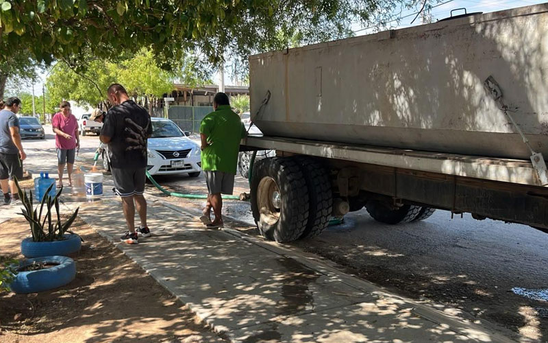  Agua de Hermosillo mantiene operativo de pipas en seis colonias este miércoles