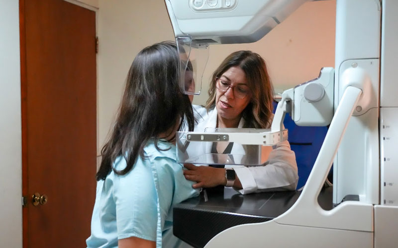 Salud Sonora llama a reforzar la prevención y detección temprana del cáncer de mama