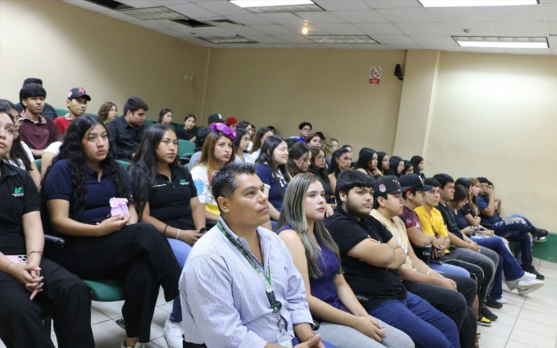 UTS conmemora 35 años de las Universidades Tecnológicas con semana académica