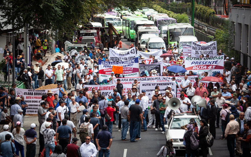 Gobierno cuestiona bloqueo de transportistas mientras seguían abiertas las negociaciones