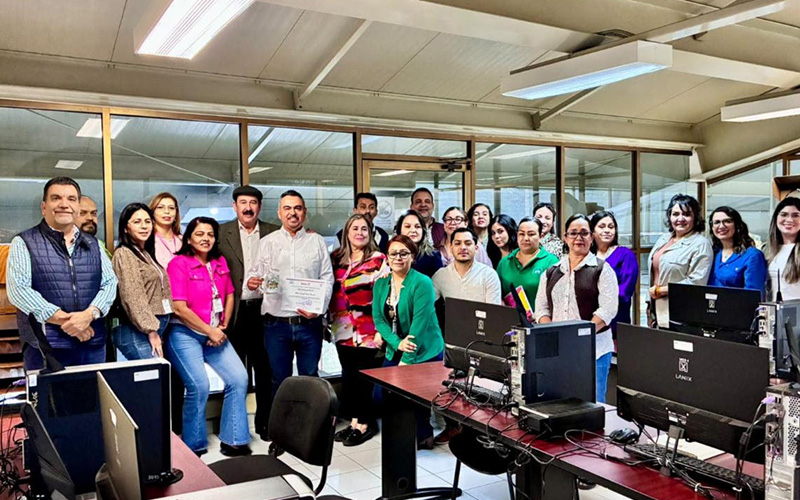 Capacitan a personal de la UTN en el uso de inteligencia artificial para la educación