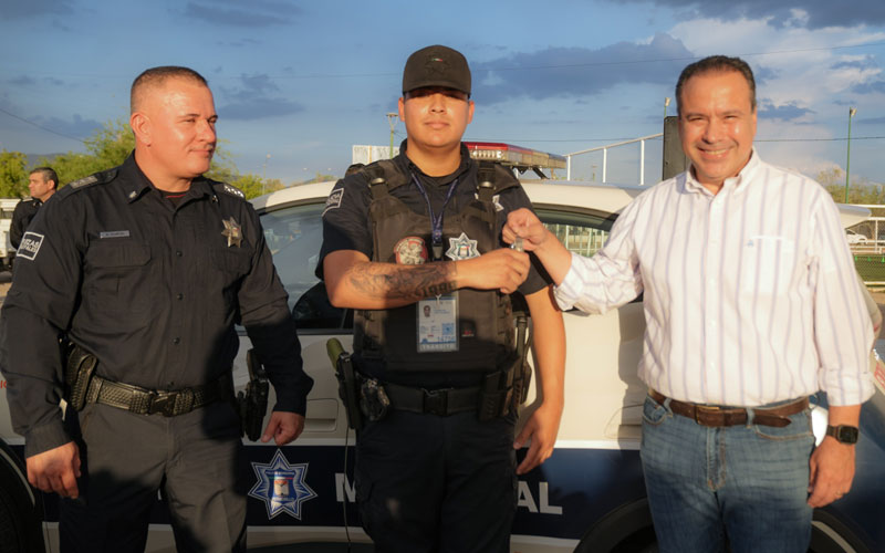 Entrega Toño Astiazarán Centro de Respuesta Inmediata 21 en Villa Verde