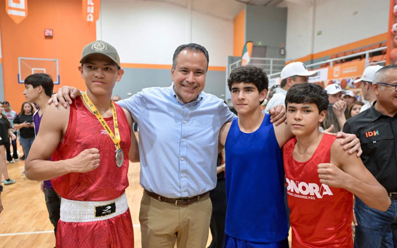 Hermosillo invierte más de un millón de pesos en material deportivo para promotores CRECES