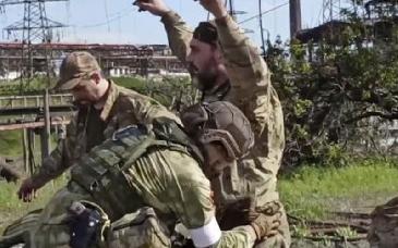 Rusia anuncia rendición de 265 soldados ucranianos en siderúrgica