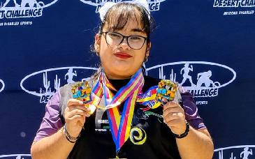 Alumna de Cobach Sonora gana tres oros en competencia internacional